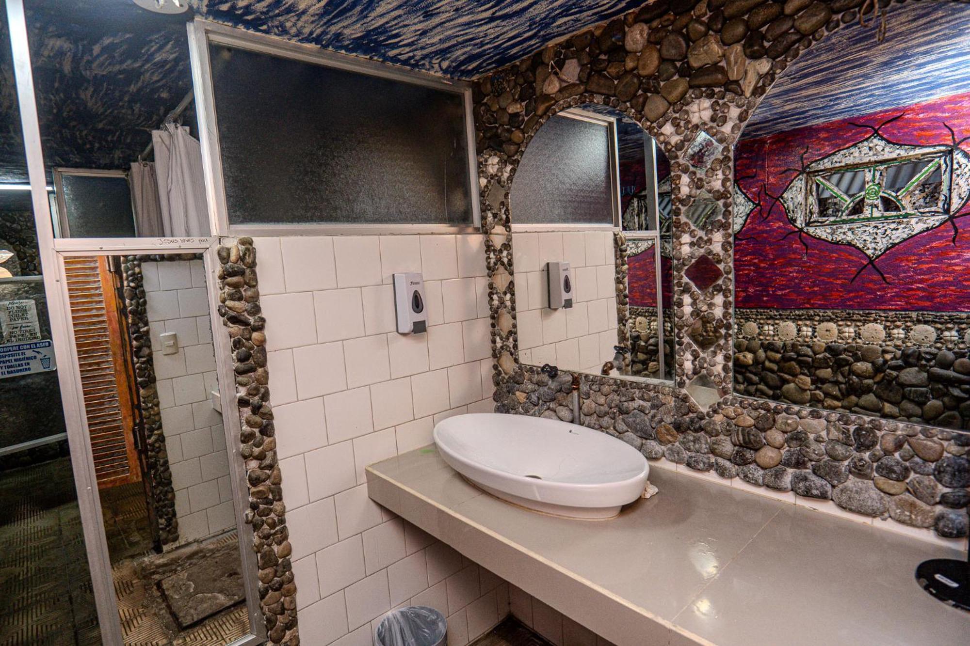 Costa Linda Art Hostel Мануель-Антоніо Екстер'єр фото
