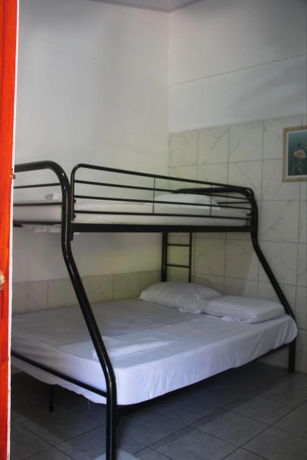 Costa Linda Art Hostel Мануель-Антоніо Екстер'єр фото