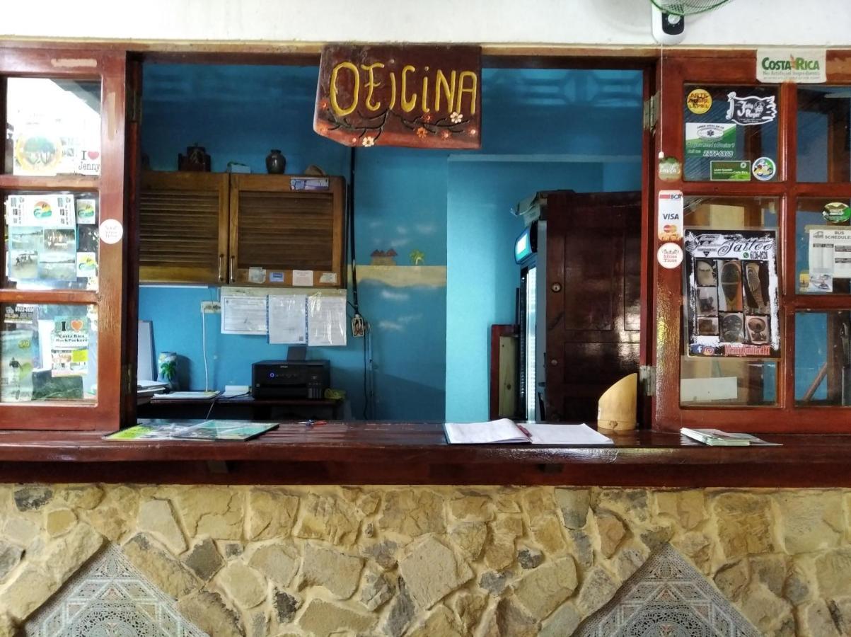 Costa Linda Art Hostel Мануель-Антоніо Екстер'єр фото
